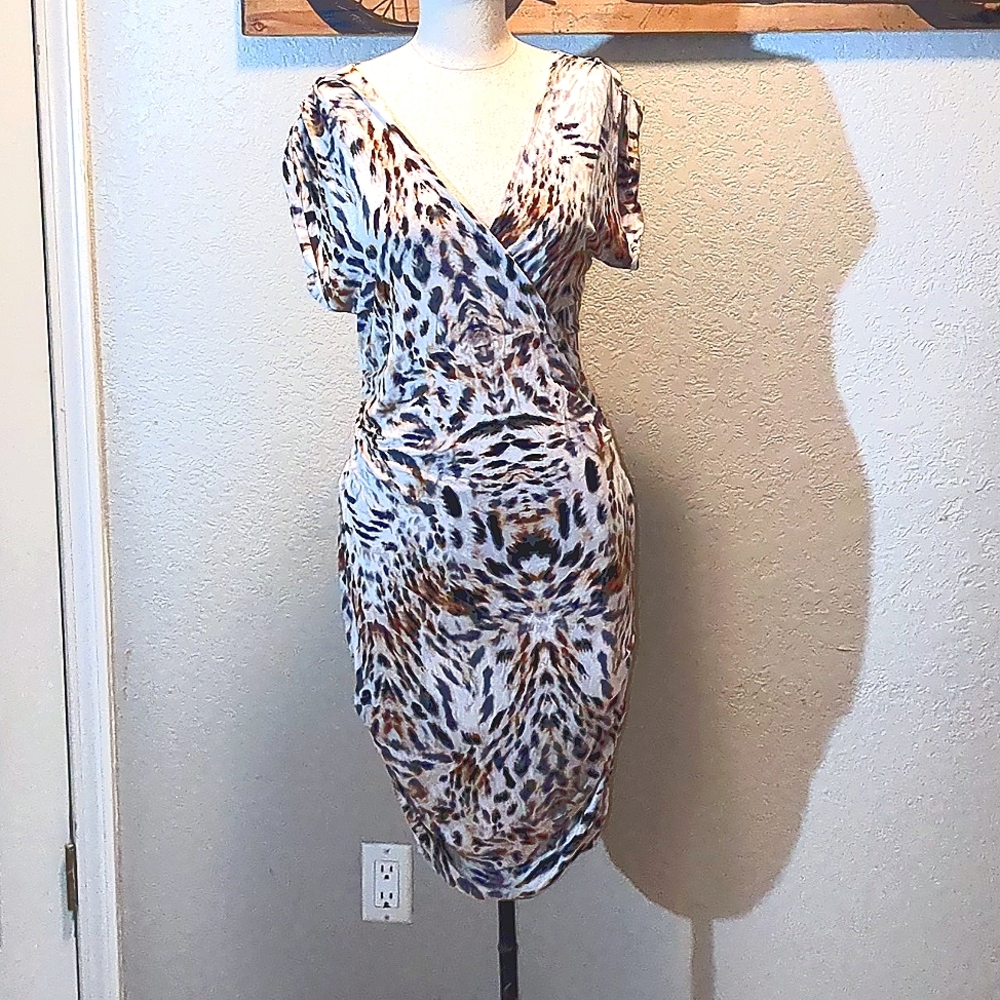 Moda Int Size Medium Dress